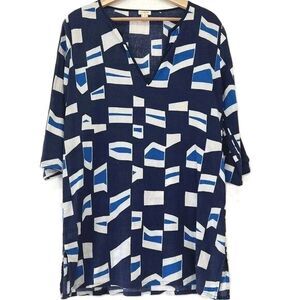 J Crew Women’s Blue Lightweight Top Size Medium